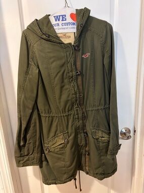 Hollister Olive Green Jacket with Cream Sherpa Lining Size Large